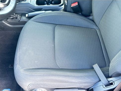 Used 2022 Jeep Gladiator Sport image 21