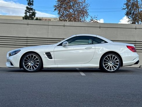 Used 2020 Mercedes-Benz SL 550 image 8