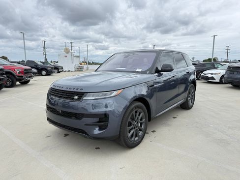 Used 2023 Land Rover Range Rover Sport SE image 1