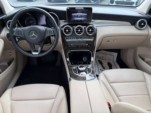 Used 2019 Mercedes-Benz GLC 300 image 23
