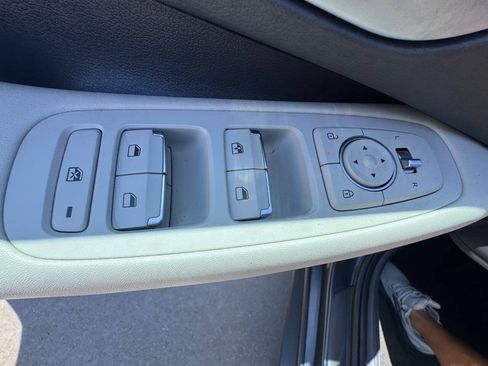 Used 2026 Hyundai Sonata Blue FWD image 22