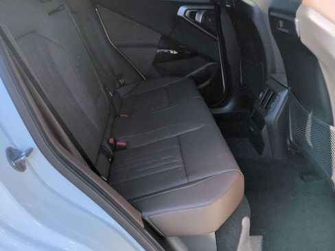 Used 2026 BMW X3 xDrive30i w/ Convenience Package AWD/4WD image 22