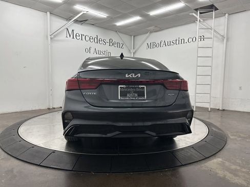 Used 2024 Kia Forte GT-Line w/ GT-Line Premium Package FWD image 6