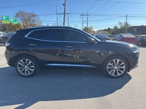 Used 2021 Buick Envision Avenir w/ Technology Package II image 4