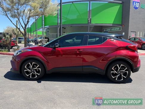 Used 2019 Toyota C-HR Limited FWD image 8