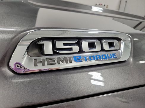 Certified 2022 RAM 1500 Big Horn AWD/4WD image 23