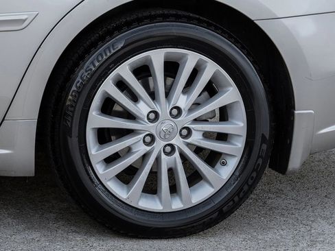 Used 2015 Toyota Avalon Limited image 65