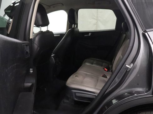 Used 2020 Ford Escape SE FWD image 15