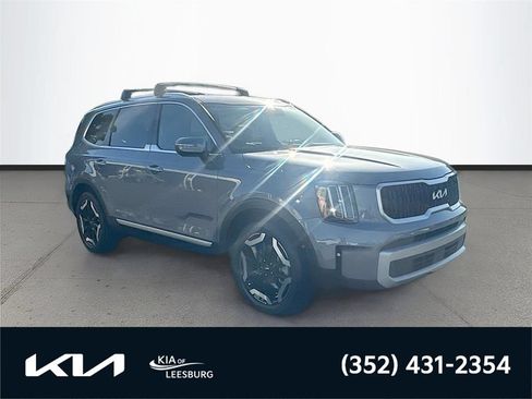 Used 2024 Kia Telluride EX w/ EX Captain's Chair Package FWD image 1