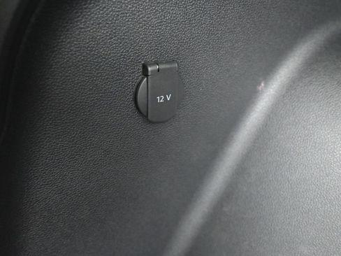 Used 2022 Volkswagen Atlas Cross Sport SEL R-Line image 42