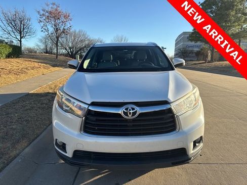 Used 2015 Toyota Highlander XLE image 9