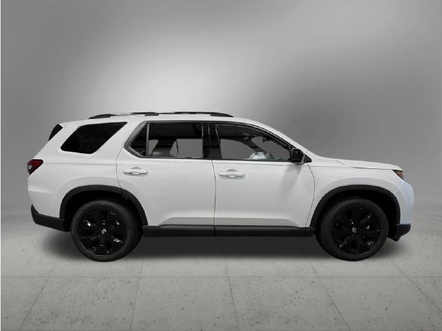 New 2026 Honda Pilot Black Edition image 8