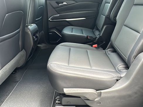 New 2026 Chevrolet Traverse LT w/ Enhanced Driving Package image 14