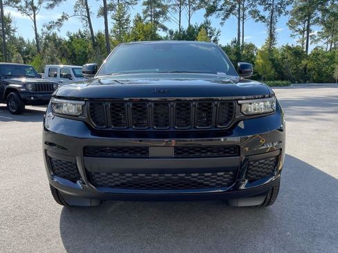 New 2025 Jeep Grand Cherokee L Altitude image 39