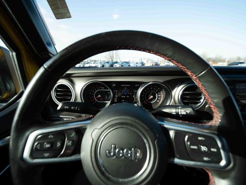 Used 2019 Jeep Wrangler Unlimited Rubicon image 15