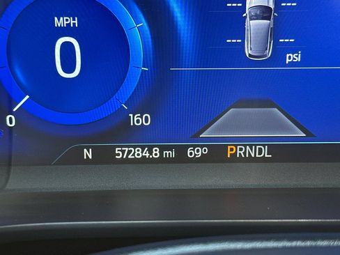 Used 2020 Ford Escape Titanium FWD image 27