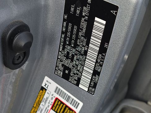 Used 2020 Toyota Highlander Platinum image 27