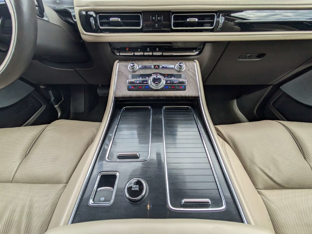Used 2022 Lincoln Aviator Reserve w/ Equipment Group 201A RWD image 20