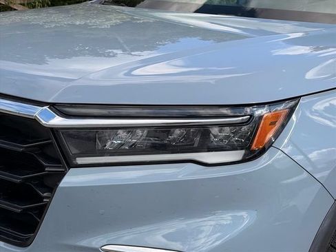 Used 2023 Honda Pilot Elite image 5