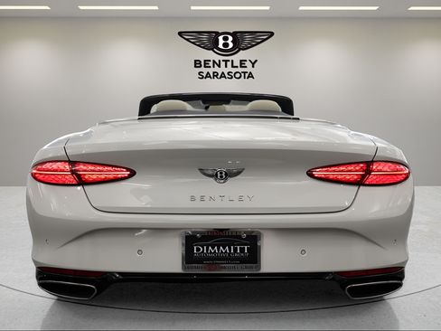 New 2026 Bentley Continental GTC AWD/4WD image 8