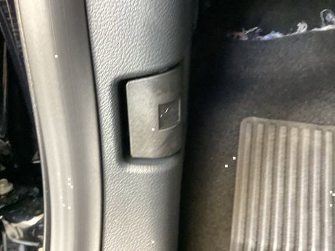 New 2025 Ford F150 XLT w/ Equipment Group 302A MID image 62