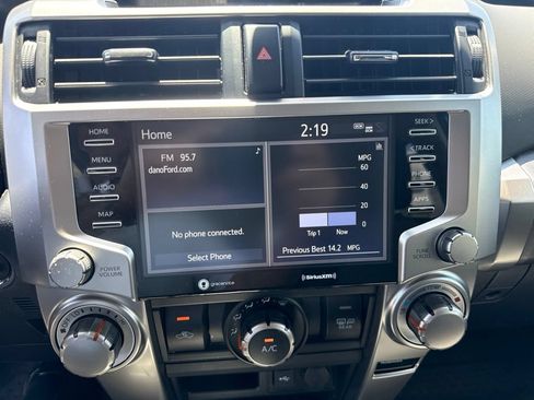Used 2021 Toyota 4Runner SR5 AWD/4WD image 20