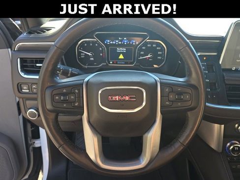 Used 2021 GMC Yukon SLT w/ SLT Luxury Package image 15