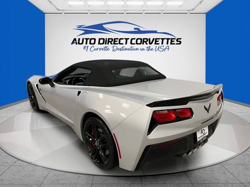 Used 2015 Chevrolet Corvette Stingray Convertible w/ 3LT Preferred Equipment Group RWD image 10