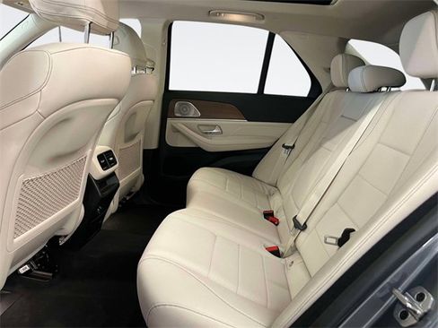 Certified 2022 Mercedes-Benz GLE 350 4MATIC image 12