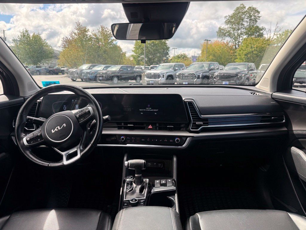 Used 2023 Kia Sportage EX AWD/4WD image 20