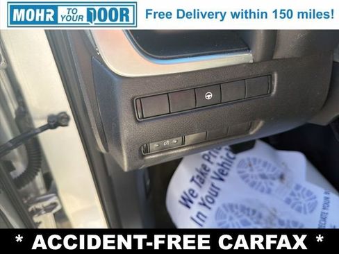 Used 2022 Nissan Rogue SV image 14