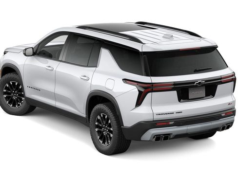 New 2026 Chevrolet Traverse Z71 w/ LPO, Floor Liner Package image 26