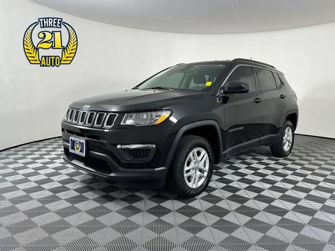 Used 2020 Jeep Compass Sport w/ Cold Weather Group AWD/4WD image 1