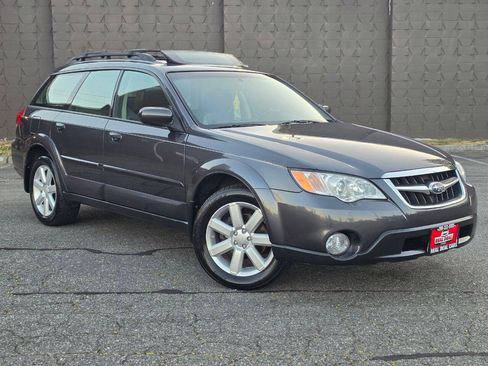 Used 2008 Subaru Outback 2.5i Limited L.L. Bean AWD/4WD image 3