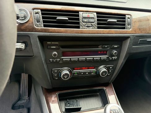 Used 2011 BMW 328i Sedan image 27