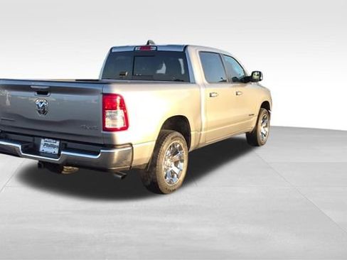 Used 2022 RAM 1500 Big Horn AWD/4WD image 3