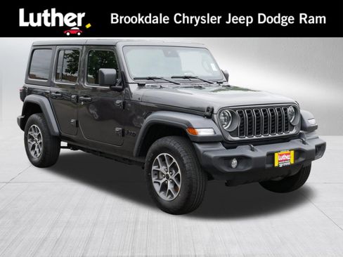 Used 2025 Jeep Wrangler Unlimited Sport AWD/4WD image 1