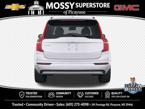 Used 2023 Volvo XC90 T8 Plus w/ Protection Package AWD/4WD image 8