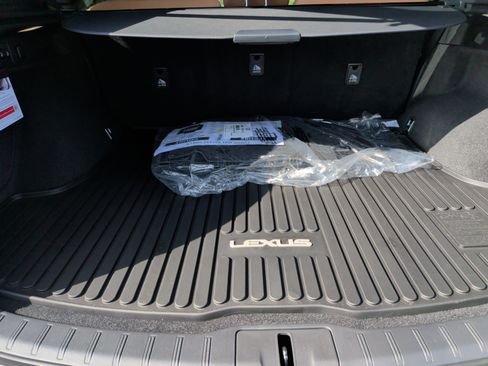 Used 2026 Lexus RX 350 Premium w/ Convenience Package FWD image 38
