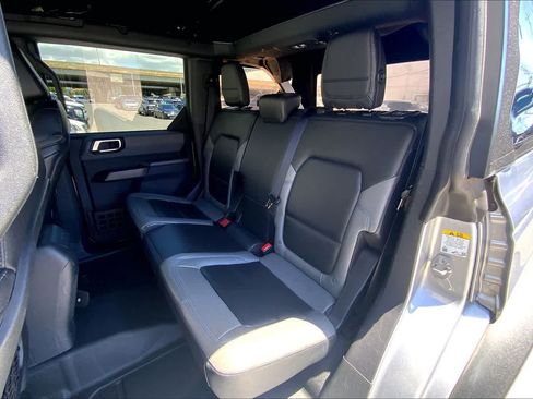 Used 2022 Ford Bronco Black Diamond AWD/4WD image 29