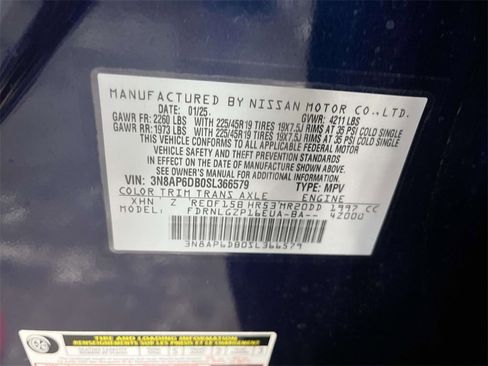 Used 2025 Nissan Kicks SR image 26