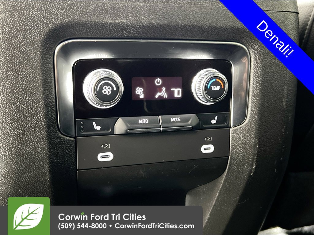 Used 2024 GMC Yukon XL Denali AWD/4WD image 30