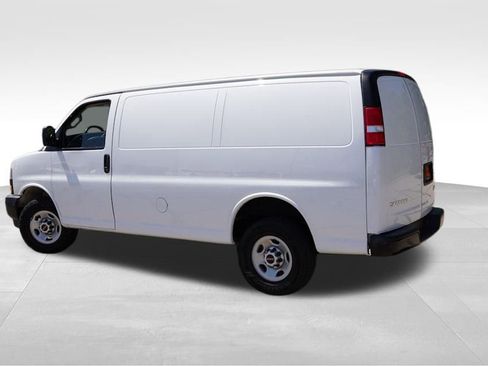 Used 2023 GMC Savana 2500 Work Van w/ Driver Convenience Package image 8