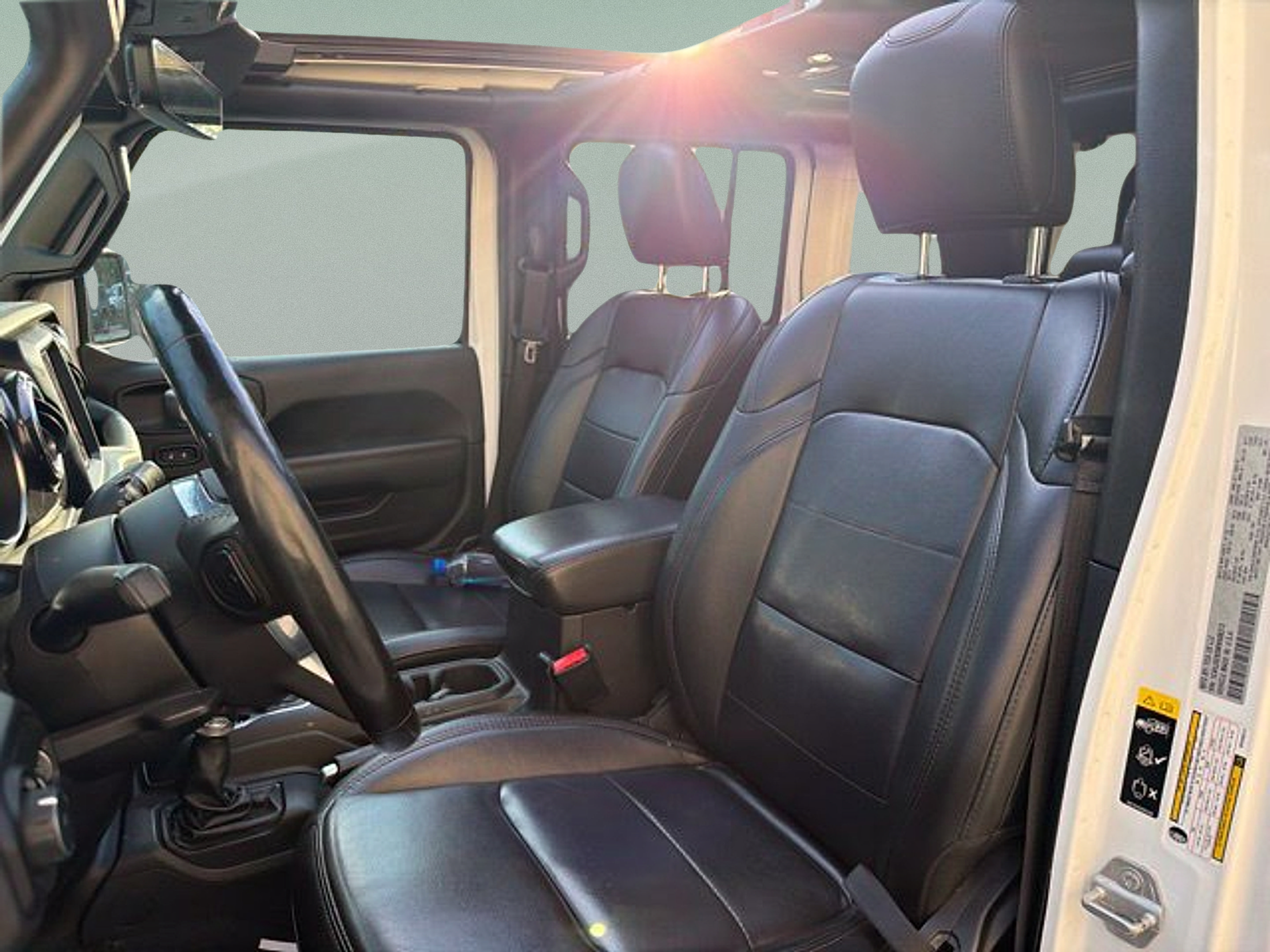Used 2021 Jeep Wrangler Unlimited Sahara AWD/4WD image 15