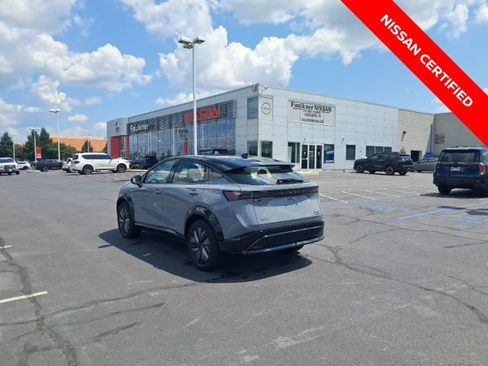 Used 2024 Nissan Ariya AWD image 10