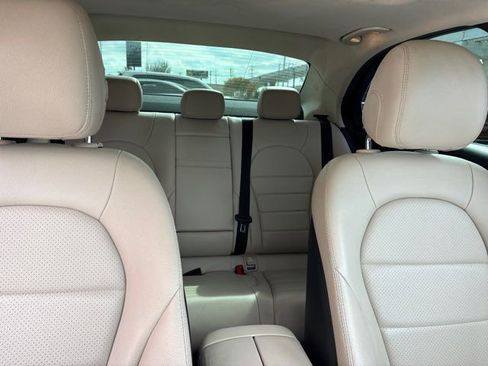 Used 2019 Mercedes-Benz C 300 Sedan image 59
