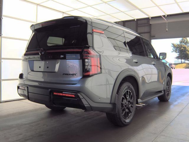 Used 2026 Nissan Armada PRO-4X AWD/4WD image 7
