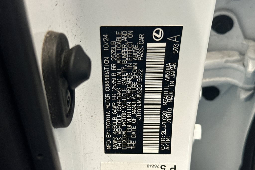 Used 2025 Lexus UX 300h FWD w/ Cold Area Package image 28