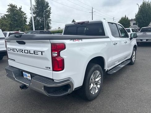 Used 2020 Chevrolet Silverado 1500 LTZ w/ LTZ Plus Package AWD/4WD image 5