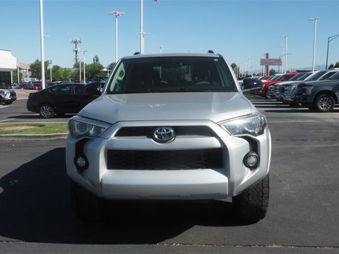 Used 2019 Toyota 4Runner SR5 image 2